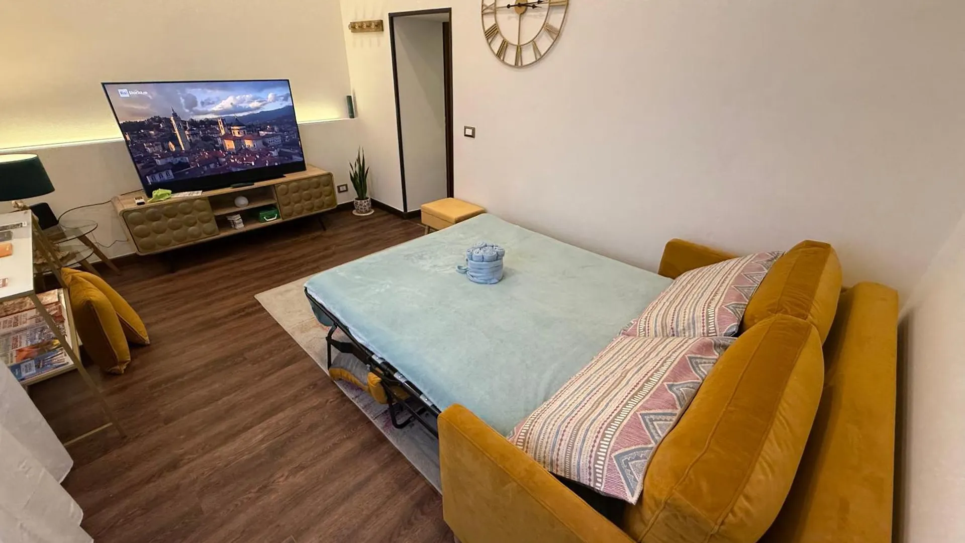 Iride Home - Wellness & Relax Bergamo 0*,  Italy