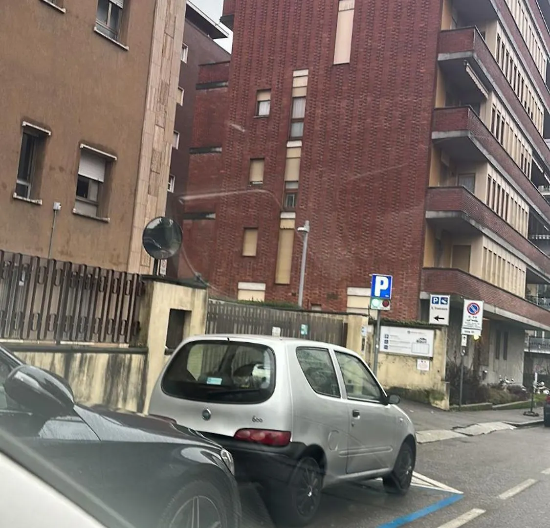 Iride Home - Wellness & Relax Bergamo 0*,  Italy